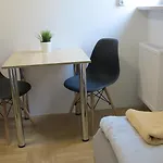 Lägenhetshotell Airspot Balice Cholerzyn