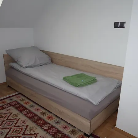 公寓式酒店 Airspot Balice