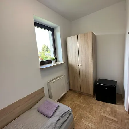 شقة فندقية Airspot Balice