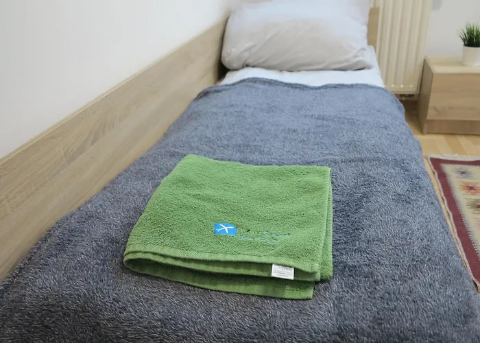 Aparthotel Airspot Balice *